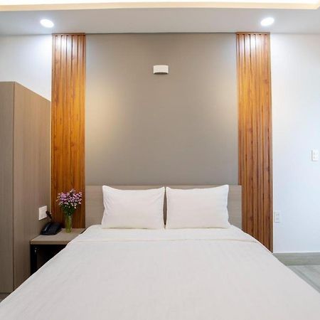 La Hotel Riverside Ho Chi Minh City Exterior photo
