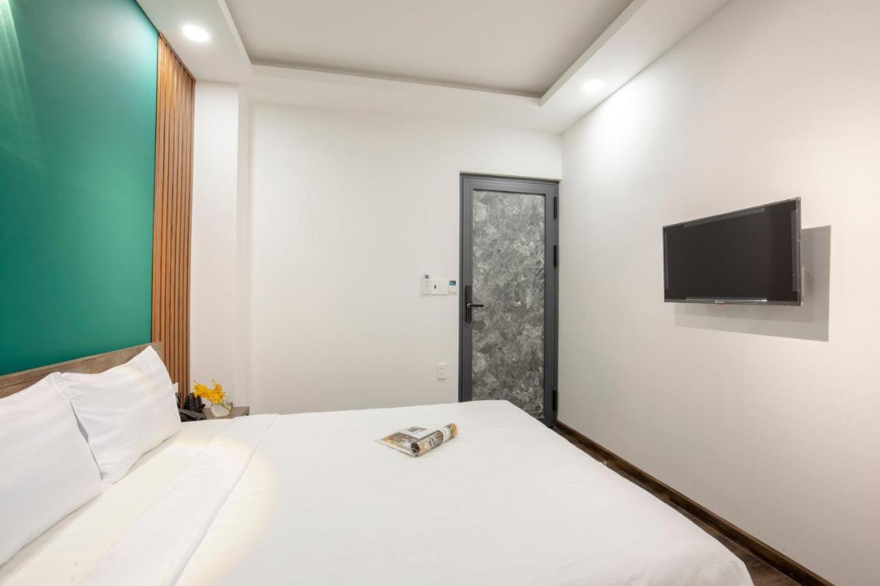 La Hotel Riverside Ho Chi Minh City Exterior photo